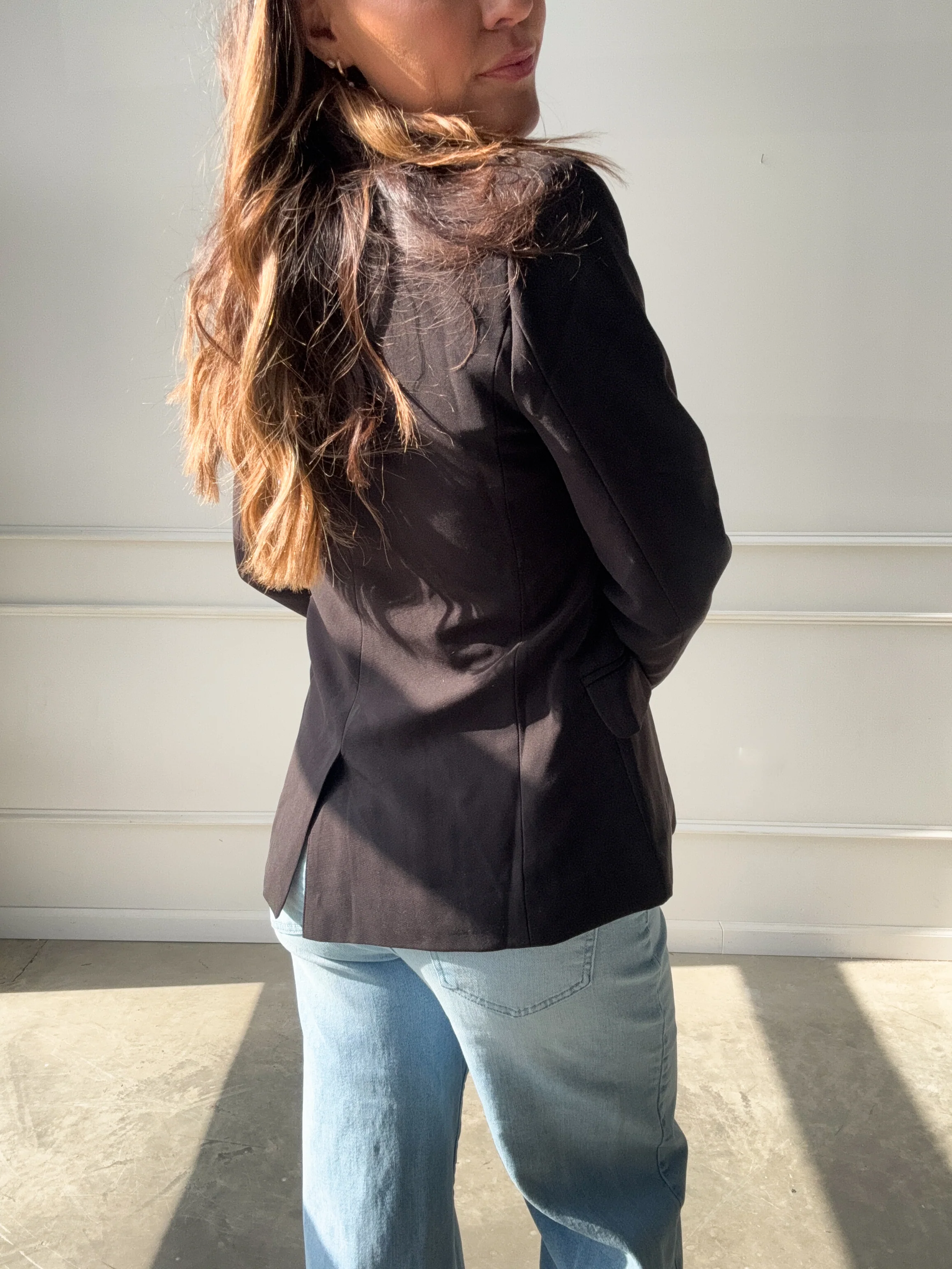 Black Fitted Blazer - Image 4