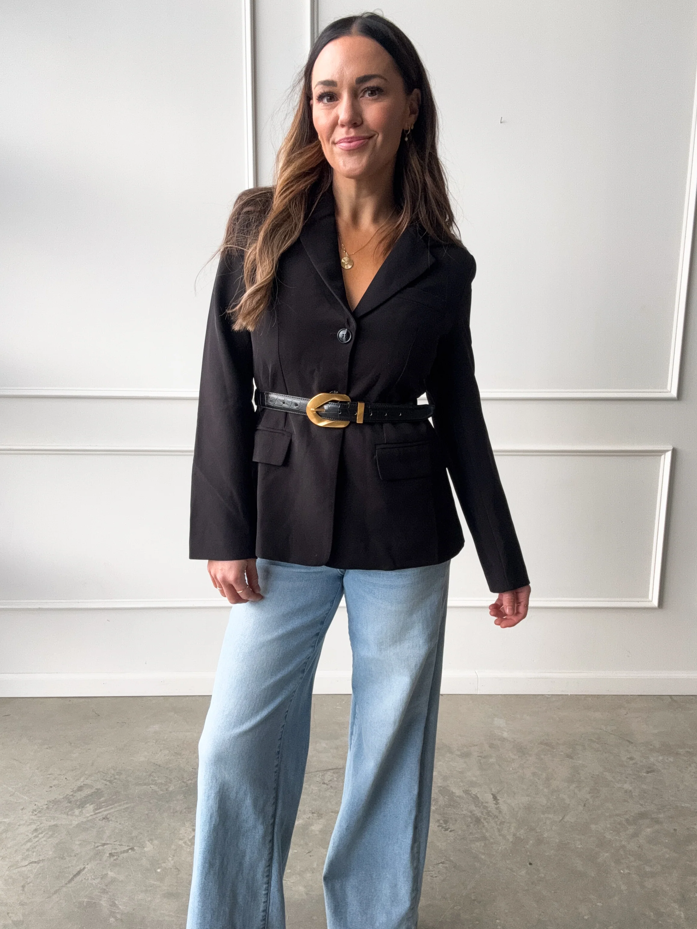Black Fitted Blazer - Image 5