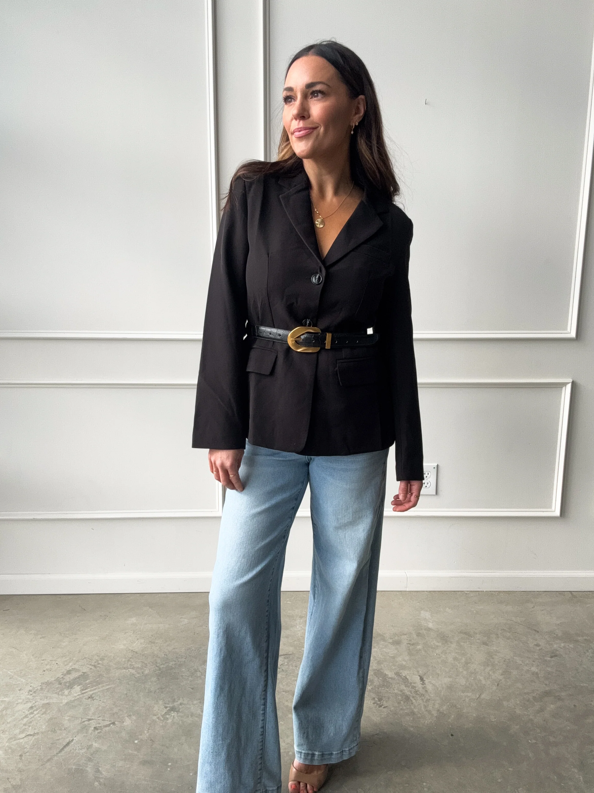 Black Fitted Blazer - Image 6