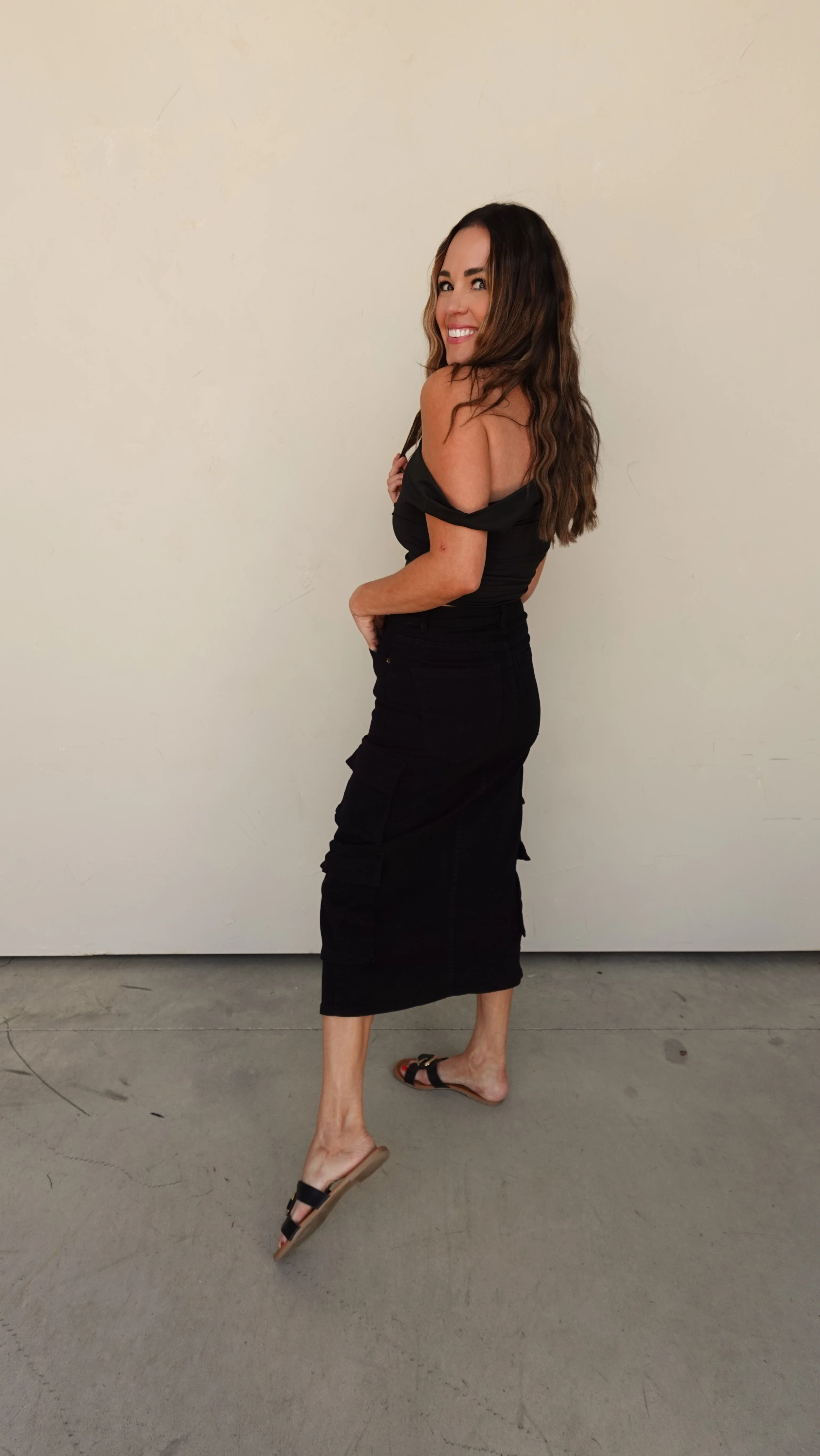 Black Off-Shoulder Side-Ruched Top - Image 6