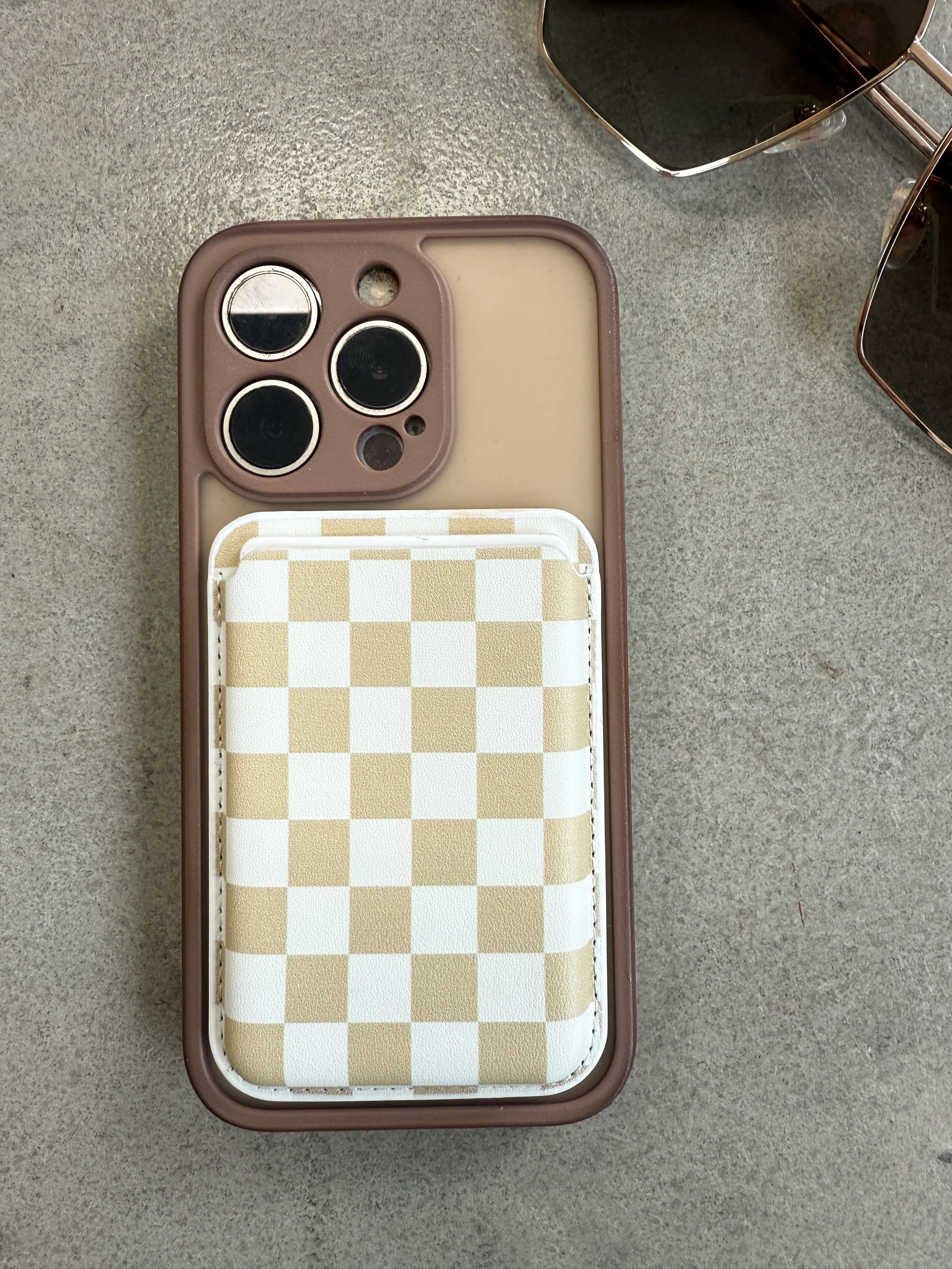 Checkered Magnetic Phone Wallet