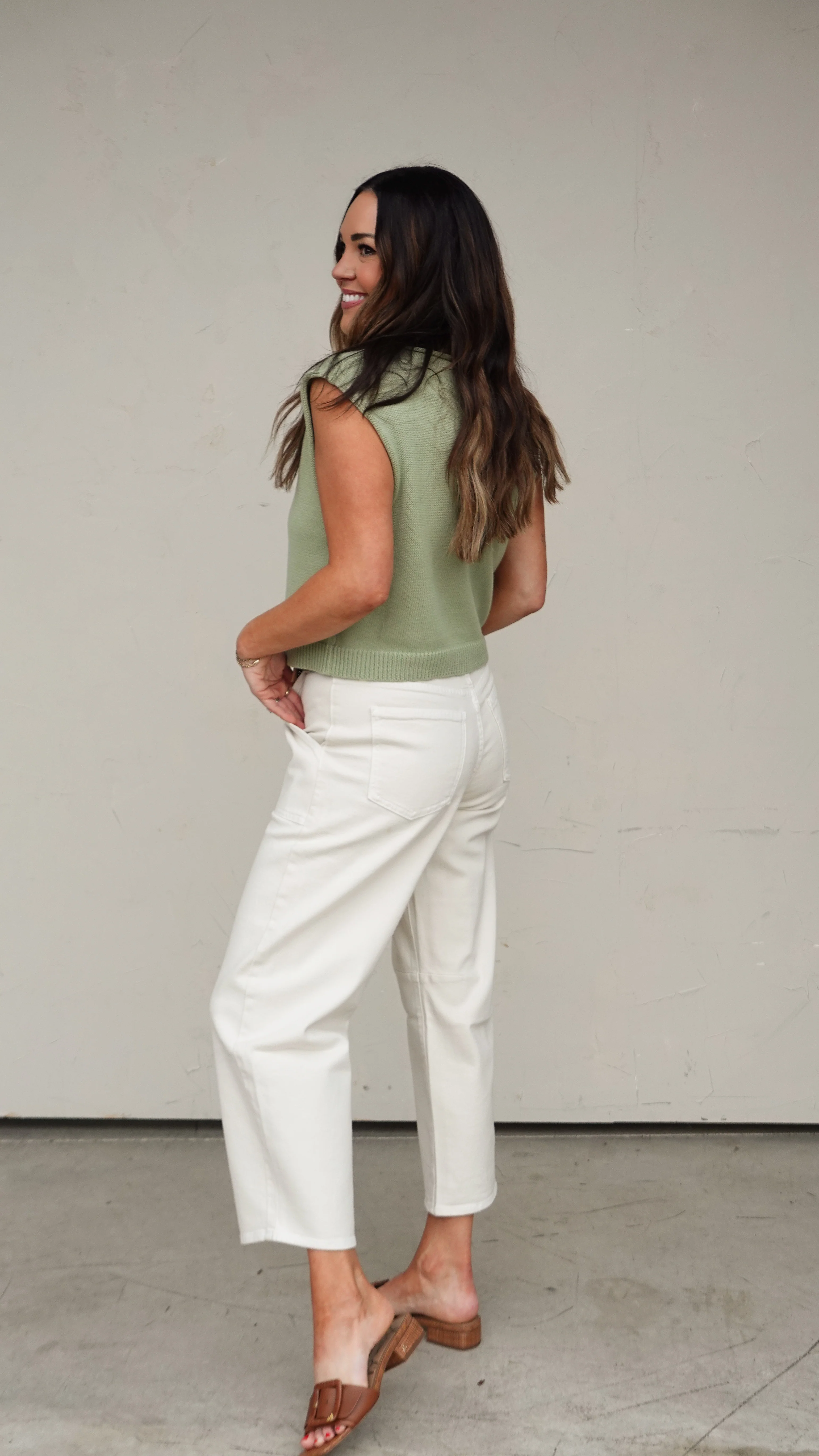 Sage Sleeveless Cardigan - Image 4