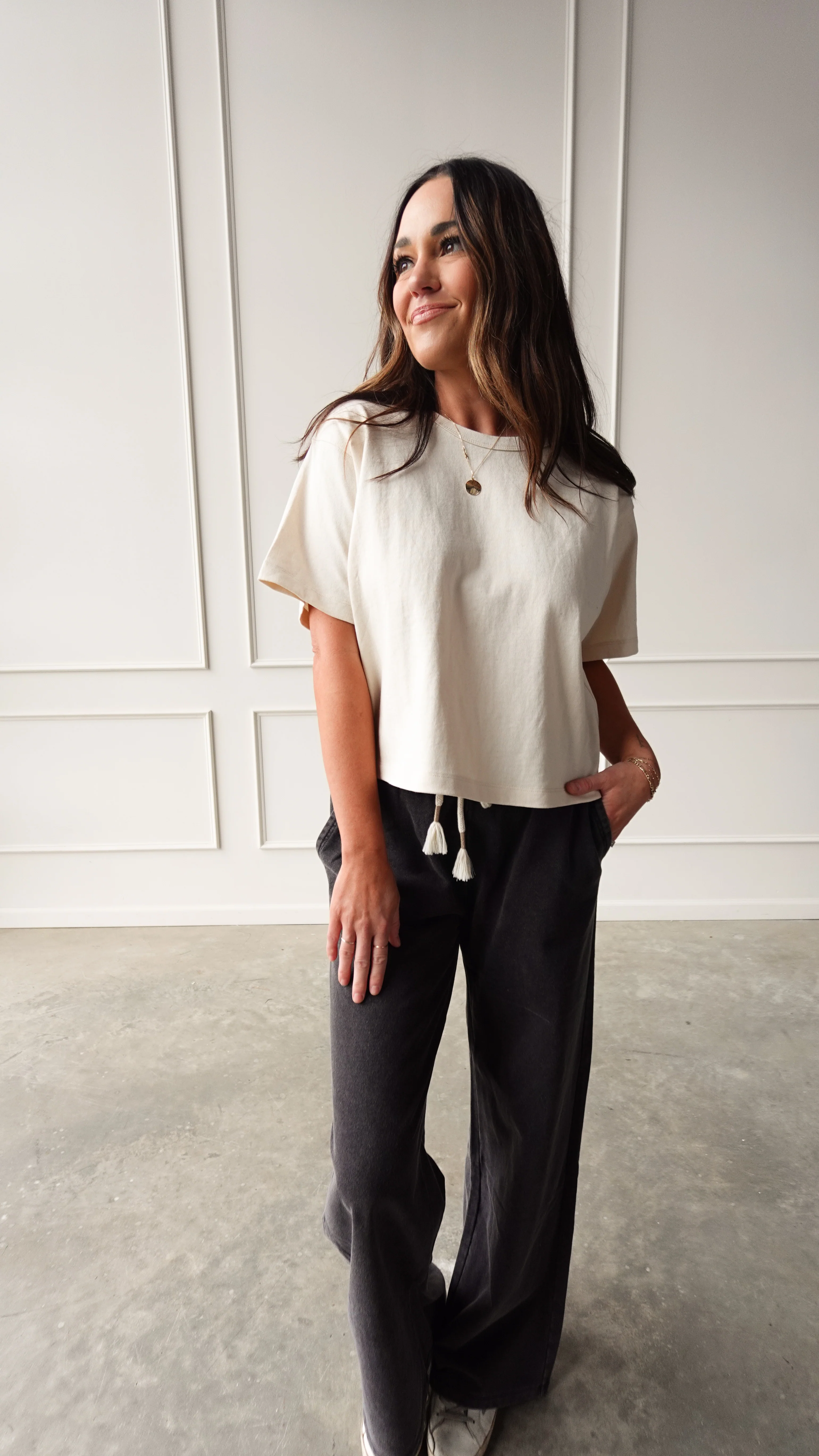 Oatmeal Short Sleeve Linen Tee - Image 3