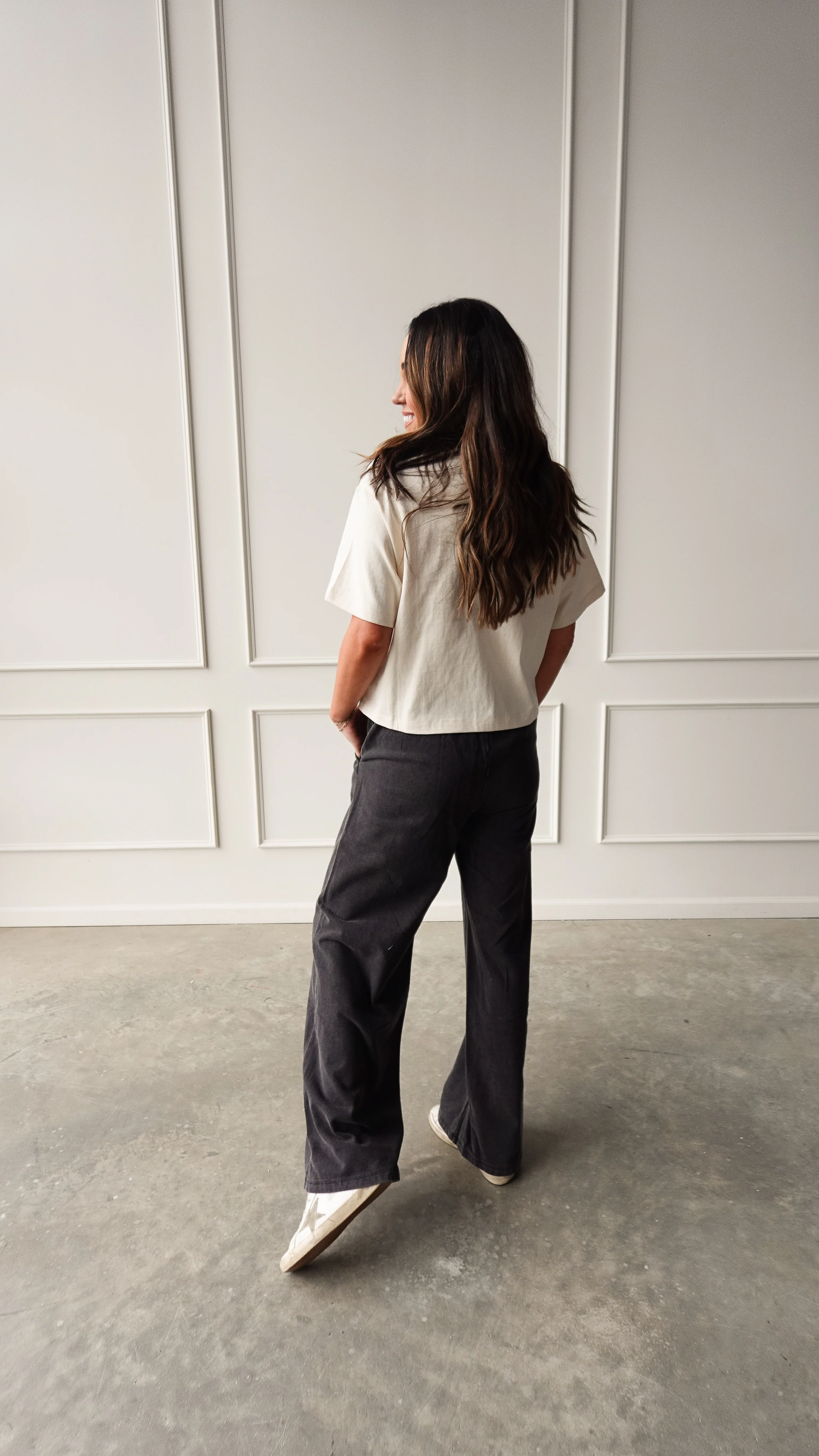 Oatmeal Short Sleeve Linen Tee - Image 4