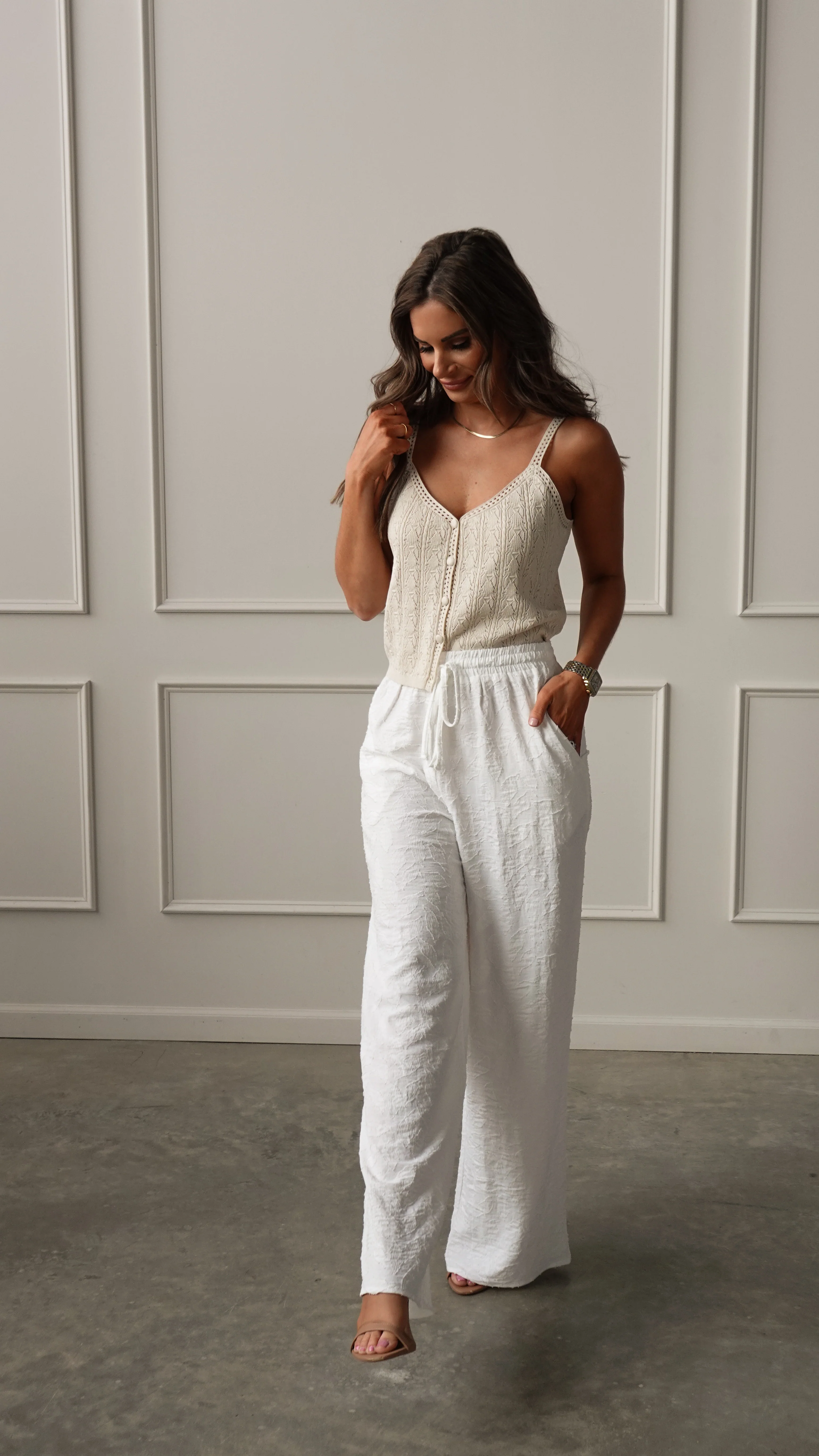 Off-White Textured Drawstring Pant - Image 3