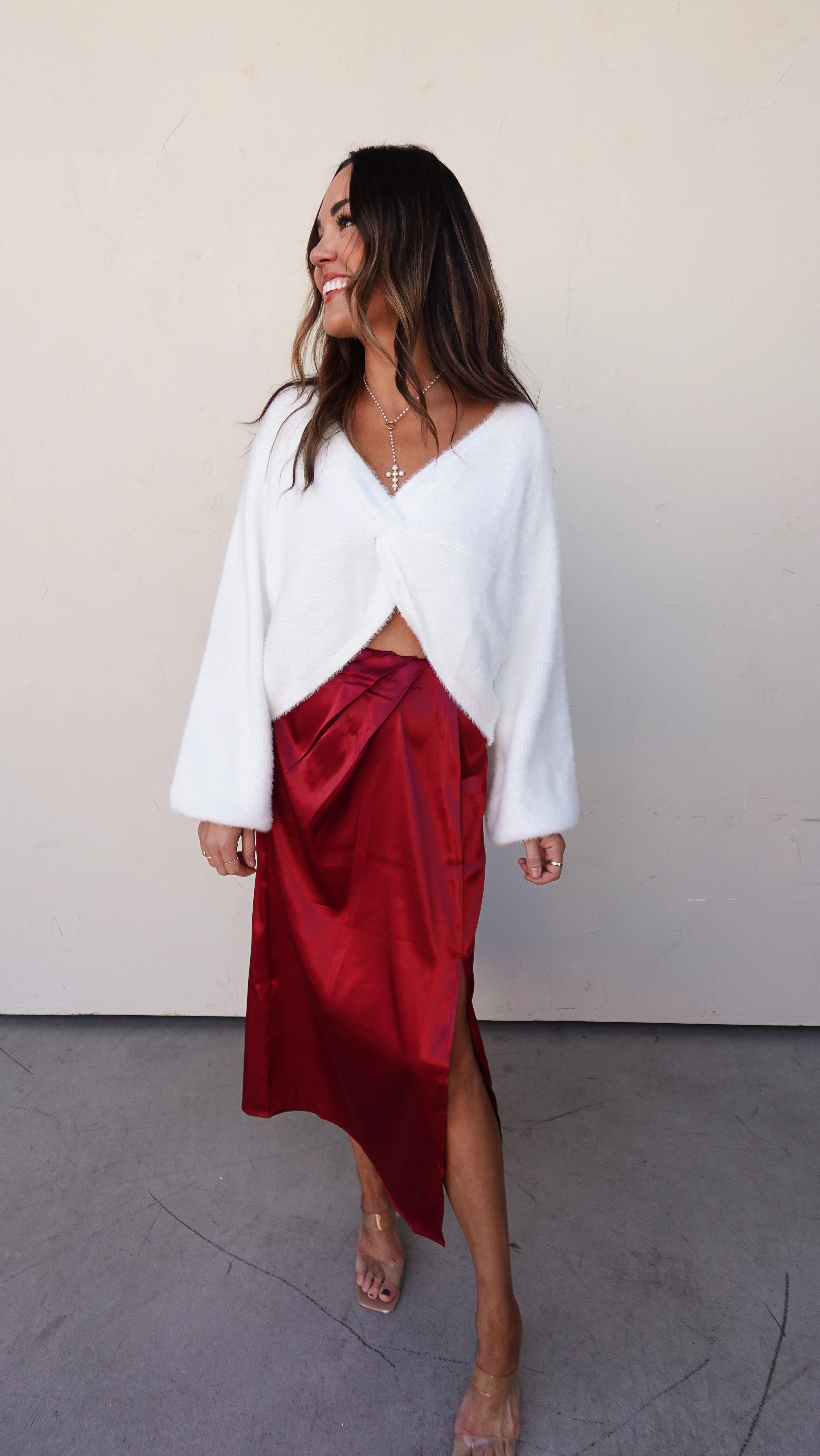 Off White Twist Front Sweater - Image 4