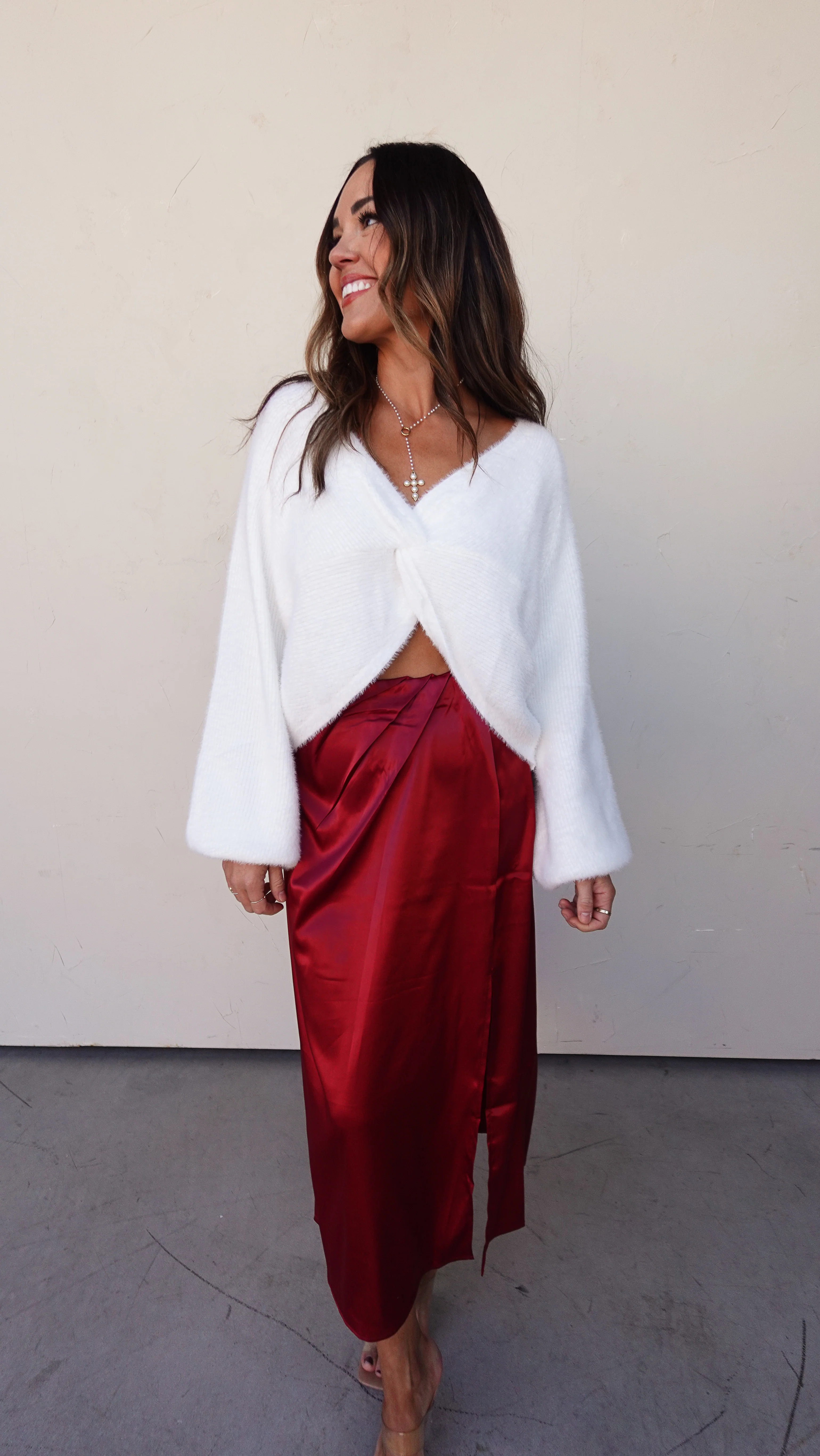 Off White Twist Front Sweater - Image 5