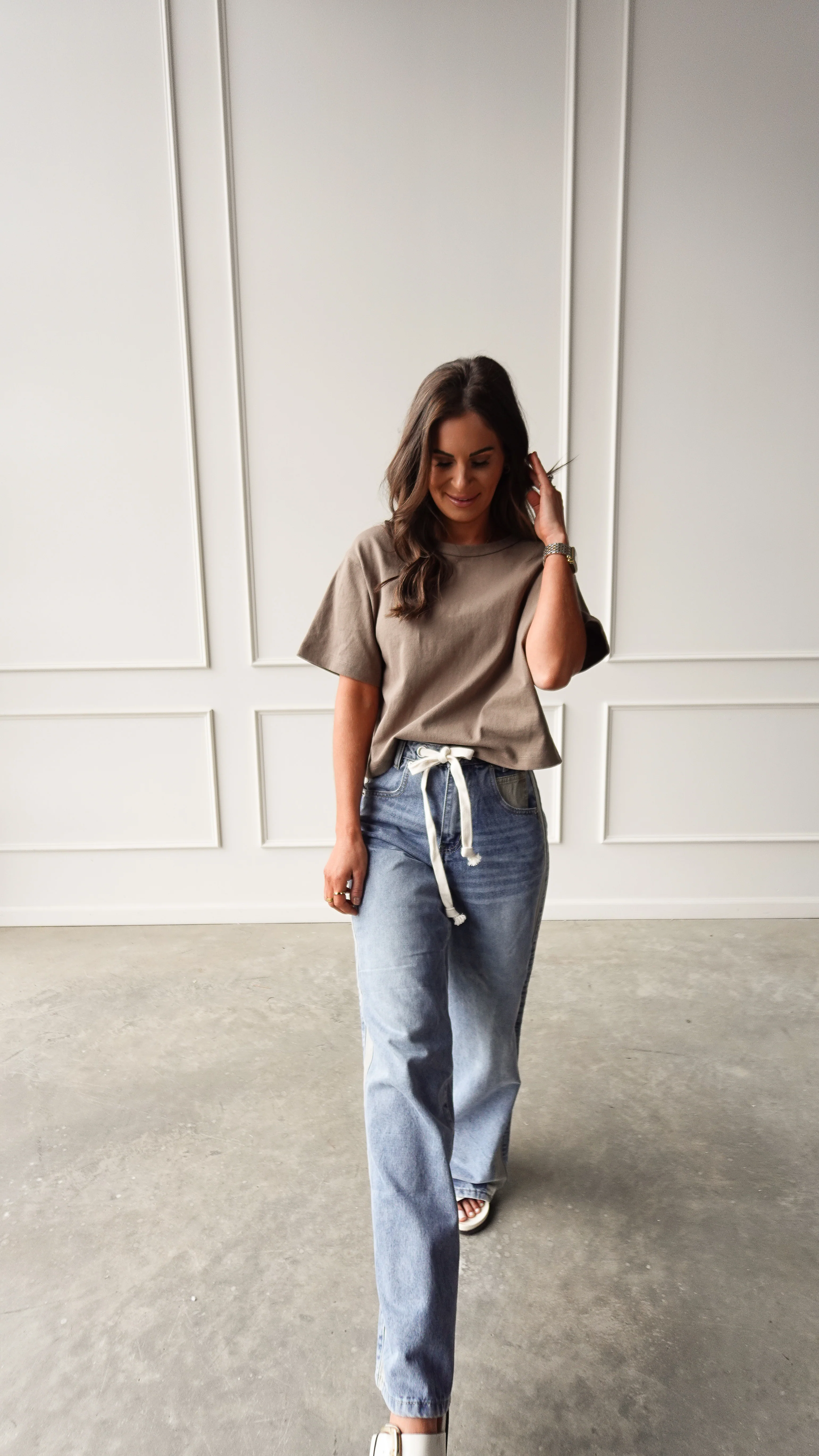 Olive Short Sleeve Linen Tee - Image 3