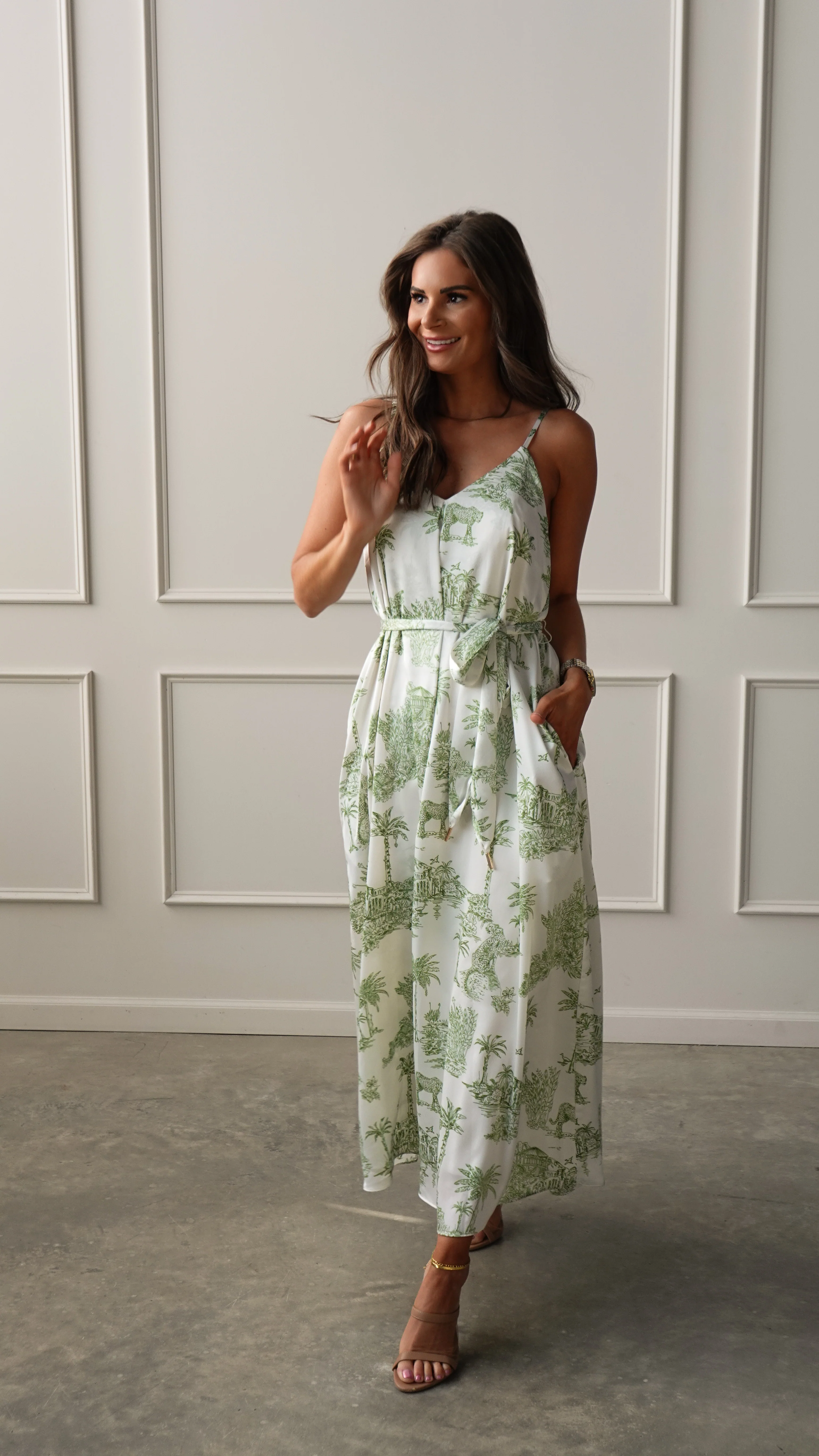 Palm Green Belted Dress - Image 5