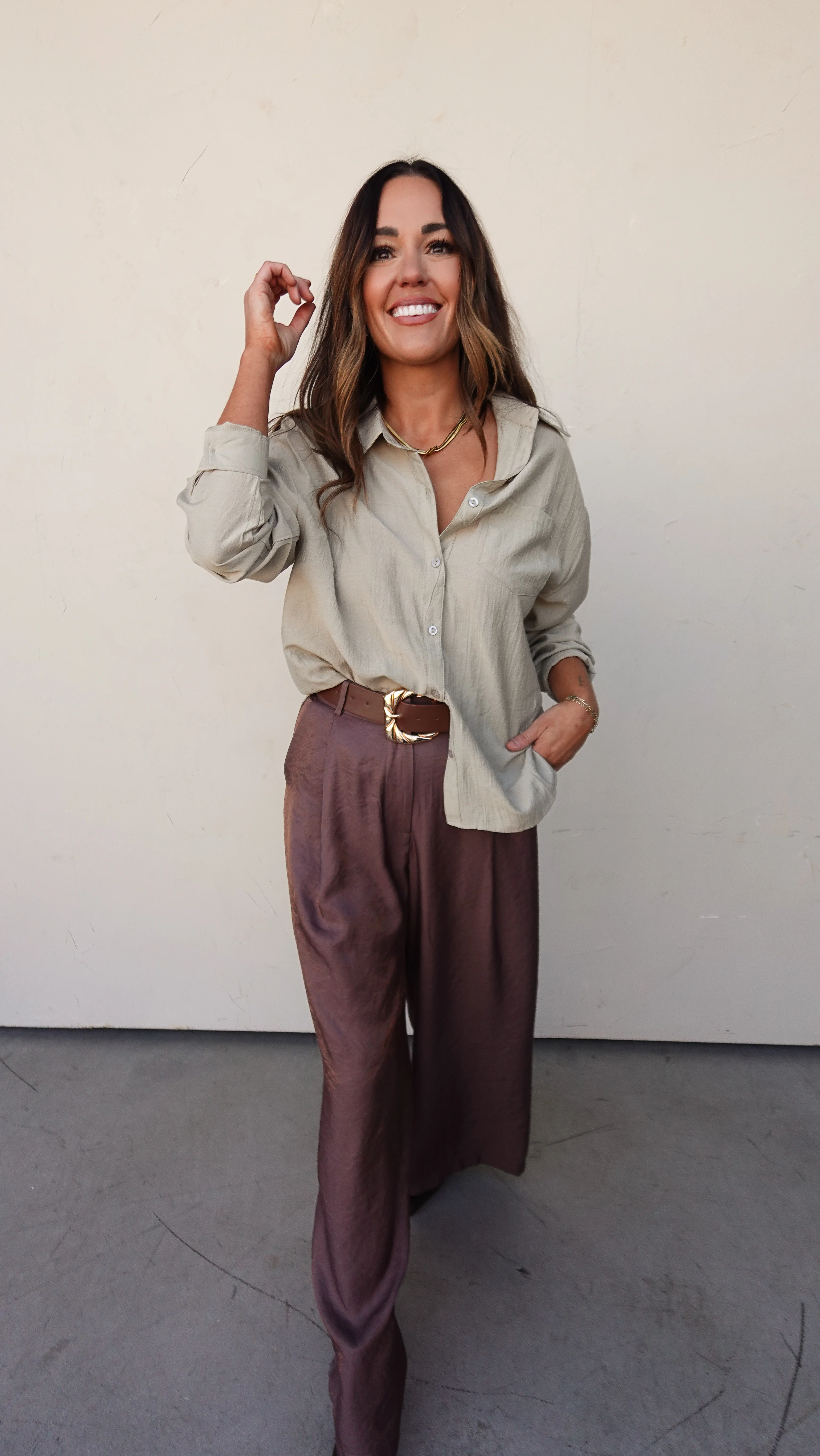 Sage Woven Button-Down Shirt - Image 5