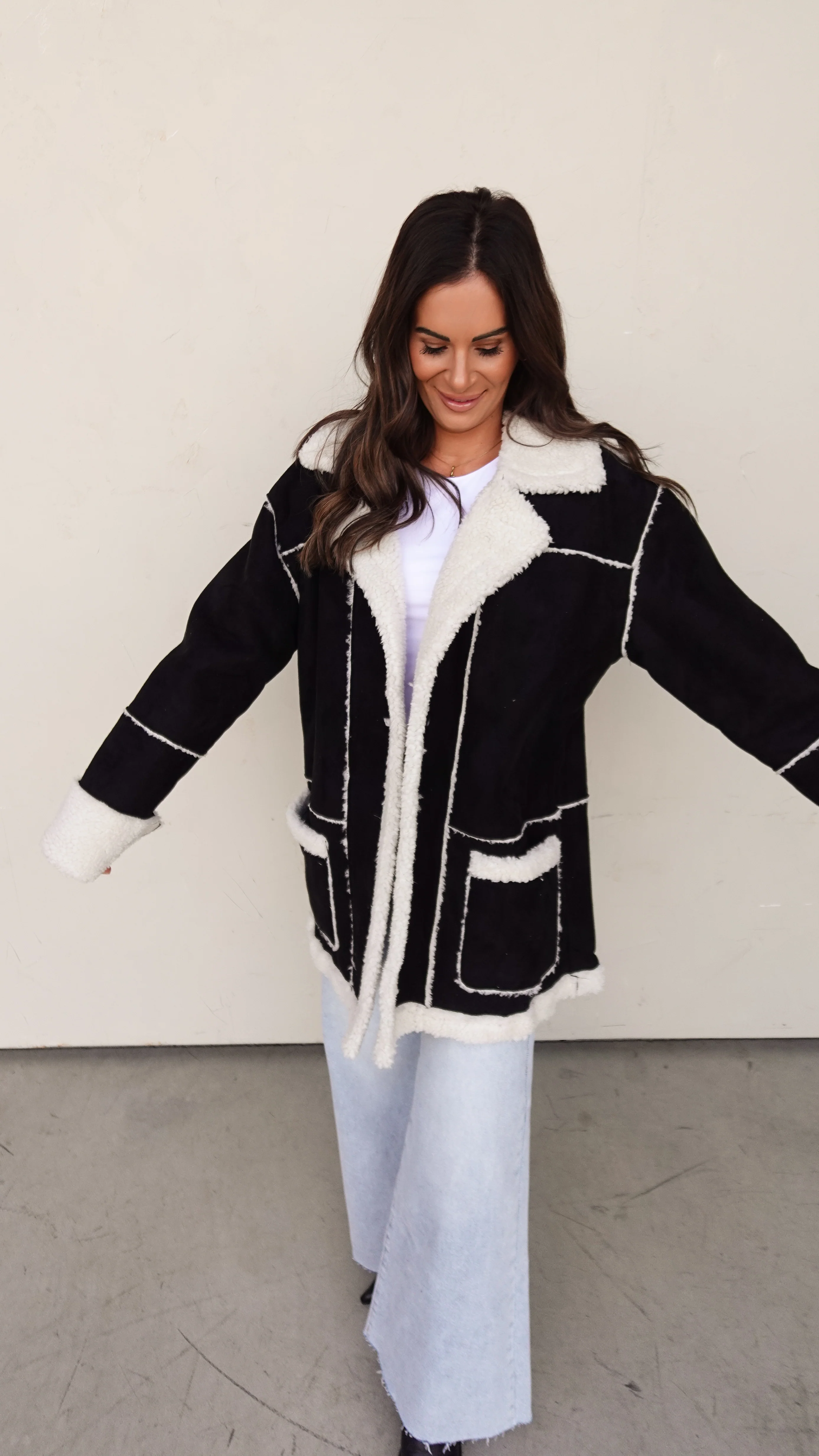 Sherpa-Lined Faux Suede Jacket - Black & Cream - Image 5