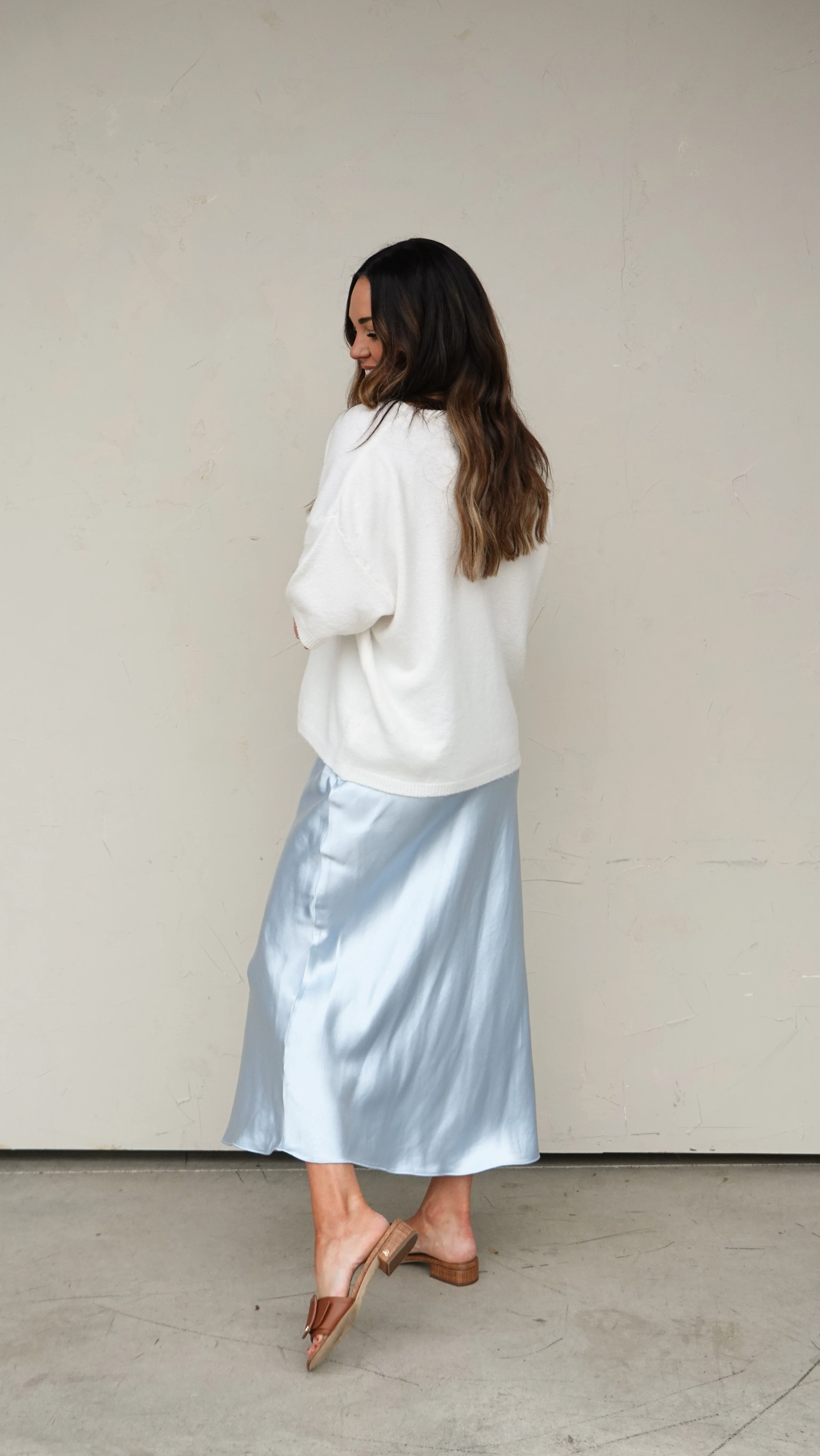 White Short-Sleeve Cardigan - Image 10