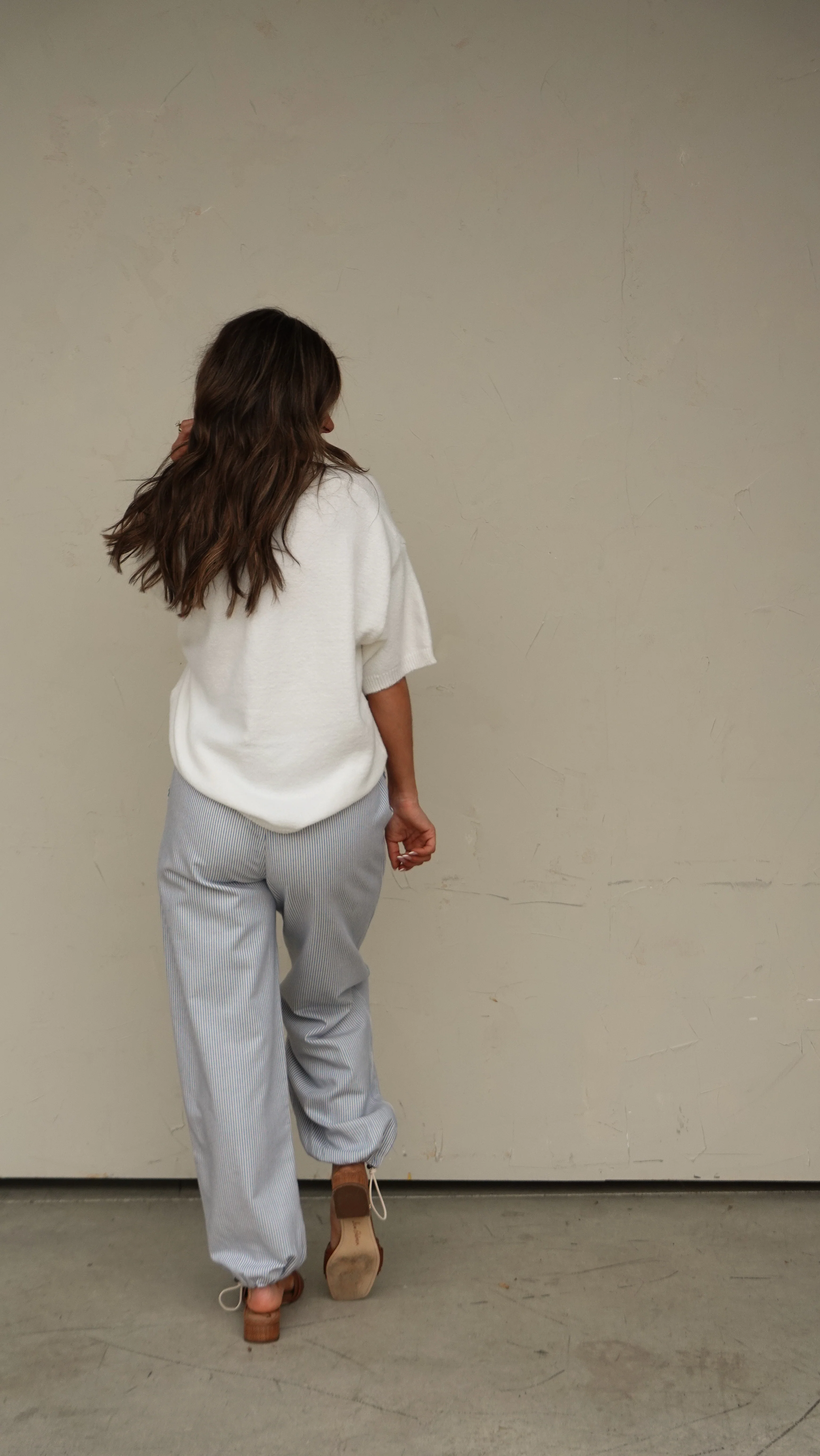 White Short-Sleeve Cardigan - Image 7
