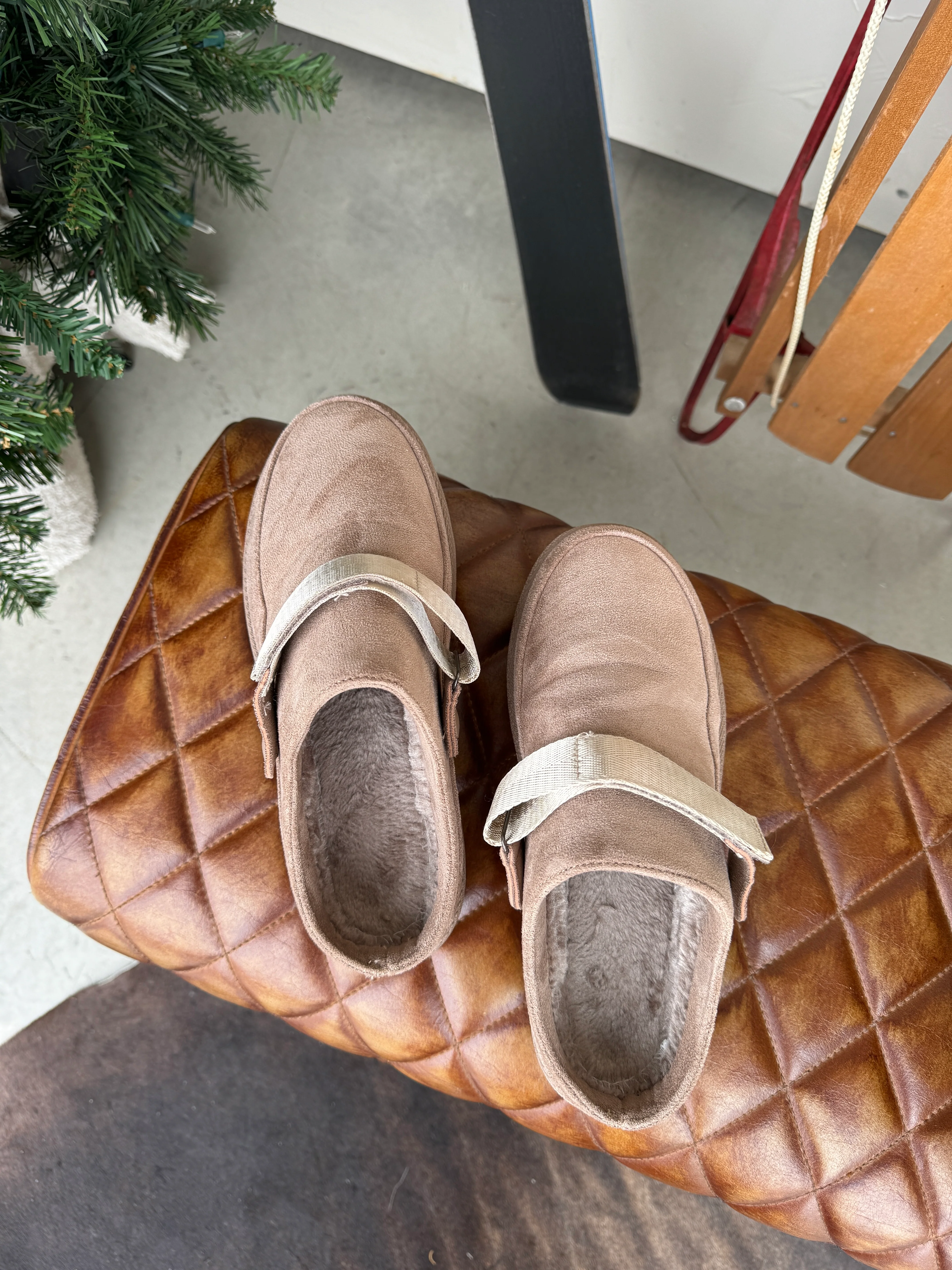 Slip On Faux-Fur Lined Mules - Image 3