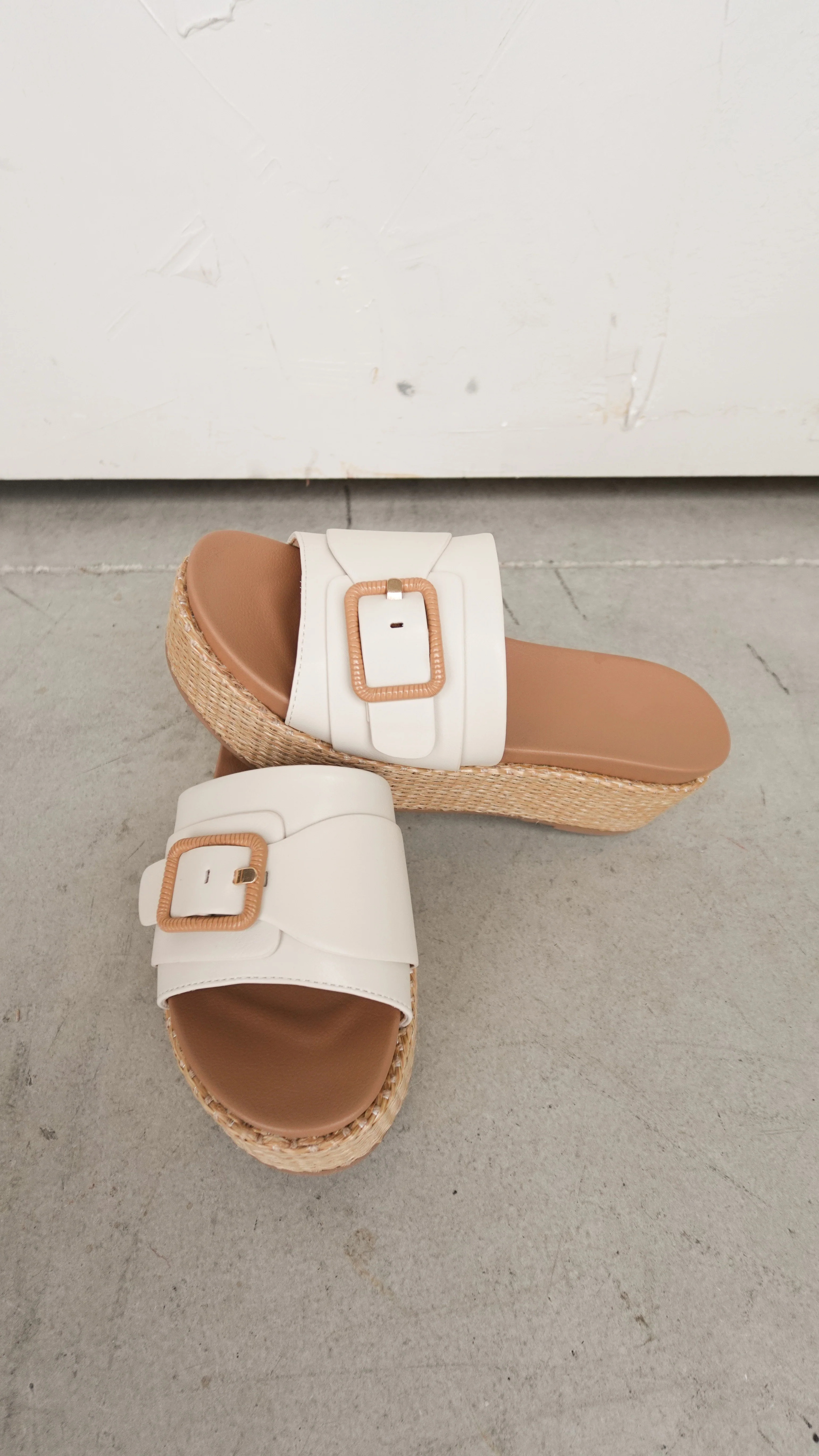 Woven Wedge Slide with Buckle - Image 3